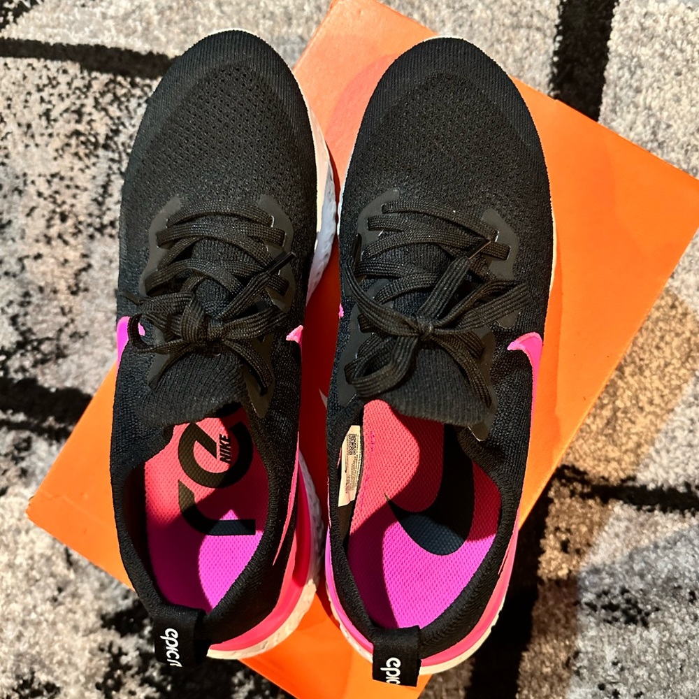 New Flyknit Gym shoe